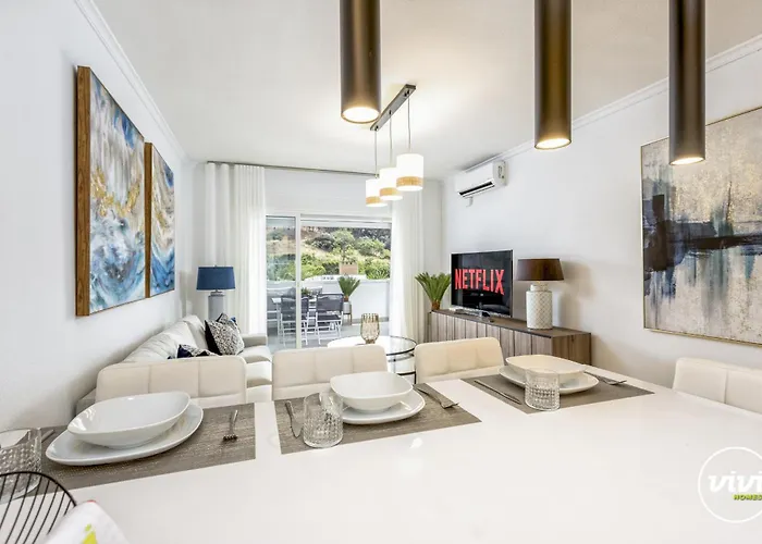 Vivi Homes - Rio Pool, Terrace, Golf & Sea View